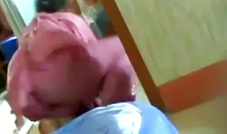 همسر بلوند لنوکس عاشق خروس چربی تصاویر سکسی زنان است