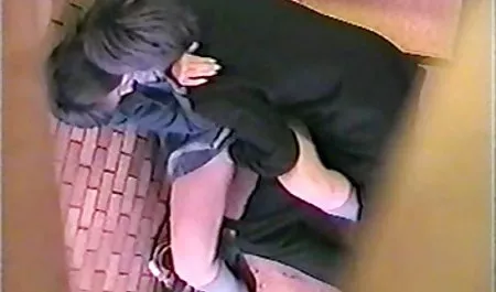 پیپر پری سیرا نیکول به نمایش فیلم سکی اشتراک بگذارید خروس سیاه - Gloryhole