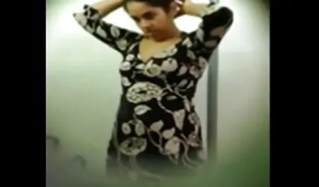 مادر زیبا شکسی فیلم عاشق درس است